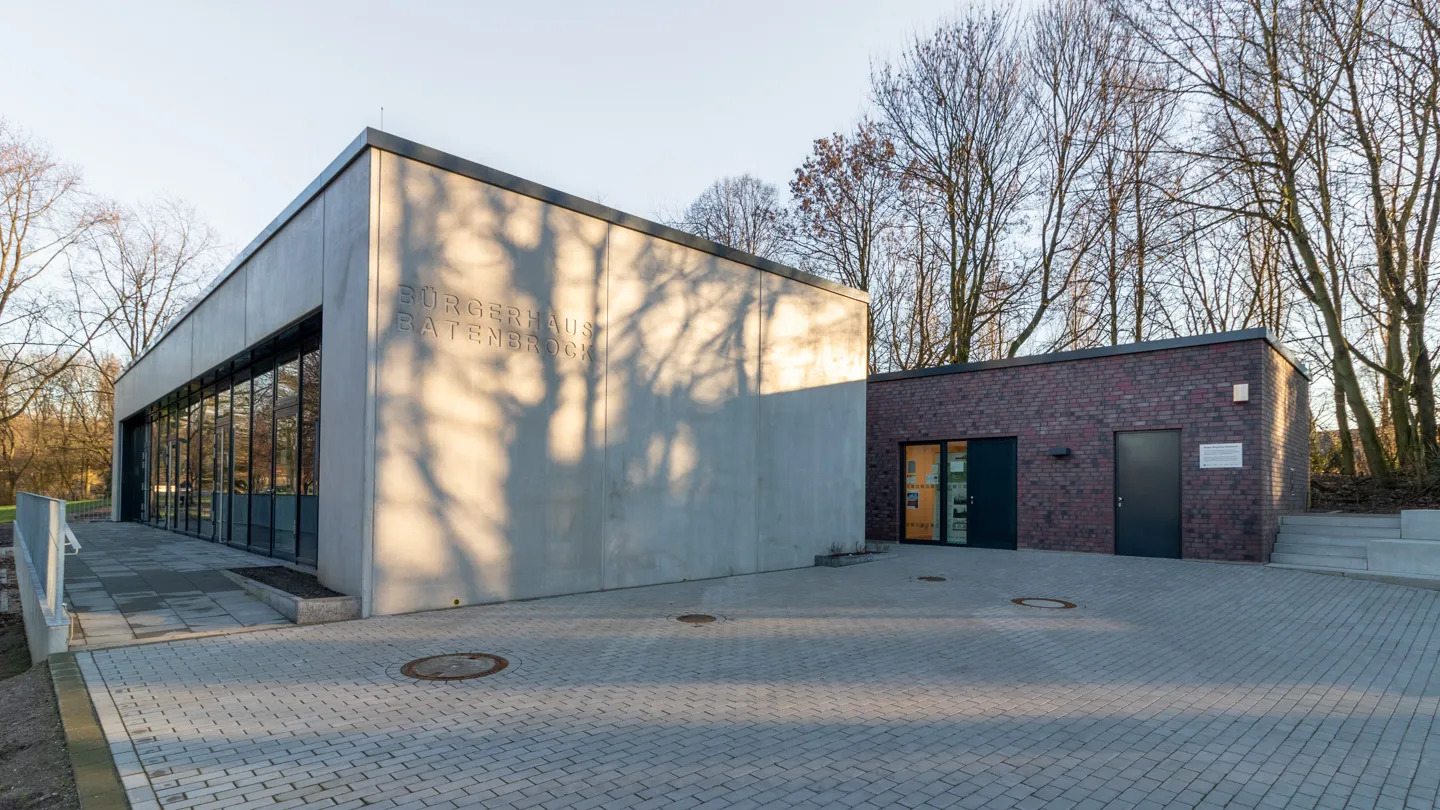 Buergerhaus 01
